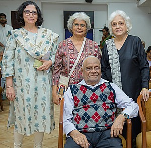 Guest of Honour Mr. D.M. Sukthankar (seated) with (standing from left, Foundation trustees Hutokshi Rustomfram and Shubhada Nikharge and NAGAR trustee Nayana Kathpalia